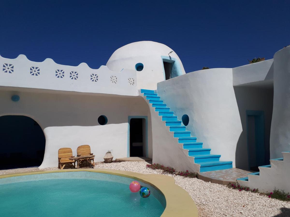 La Maison Blanche Deni Biram Ndao Exterior foto